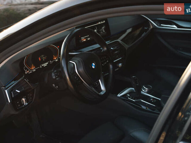 Черный БМВ 5 Серия, объемом двигателя 2 л и пробегом 155 тыс. км за 37500 $, фото 26 на Automoto.ua