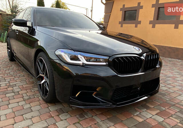 Черный БМВ 5 Серия, объемом двигателя 3 л и пробегом 37 тыс. км за 38888 $, фото 1 на Automoto.ua