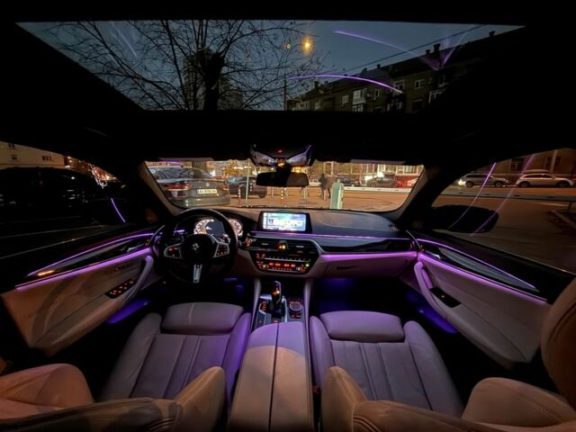 Чорний БМВ 5 Серія, об'ємом двигуна 2 л та пробігом 129 тис. км за 30000 $, фото 7 на Automoto.ua