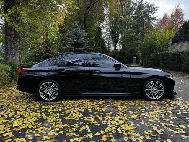 Чорний БМВ 5 Серія, об'ємом двигуна 2 л та пробігом 82 тис. км за 35440 $, фото 5 на Automoto.ua