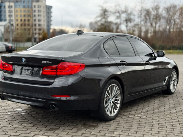 Черный БМВ 5 Серия, объемом двигателя 2 л и пробегом 63 тыс. км за 28800 $, фото 4 на Automoto.ua