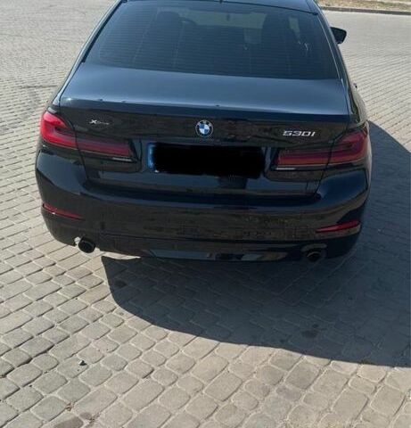 Чорний БМВ 5 Серія, об'ємом двигуна 2 л та пробігом 69 тис. км за 31000 $, фото 1 на Automoto.ua