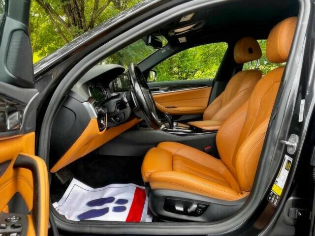 Черный БМВ 5 Серия, объемом двигателя 2 л и пробегом 36 тыс. км за 16000 $, фото 8 на Automoto.ua