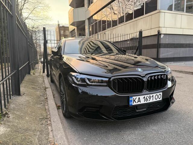 Чорний БМВ 5 Серія, об'ємом двигуна 2 л та пробігом 129 тис. км за 30000 $, фото 6 на Automoto.ua
