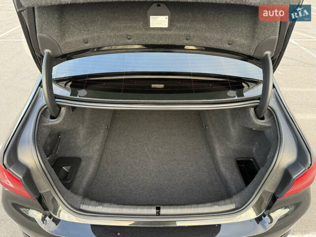 Черный БМВ 5 Серия, объемом двигателя 2 л и пробегом 28 тыс. км за 35000 $, фото 16 на Automoto.ua