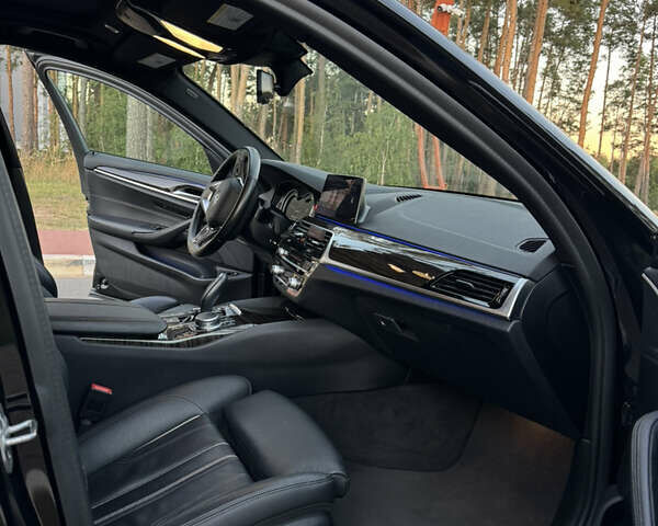 Чорний БМВ 5 Серія, об'ємом двигуна 2 л та пробігом 94 тис. км за 30900 $, фото 26 на Automoto.ua