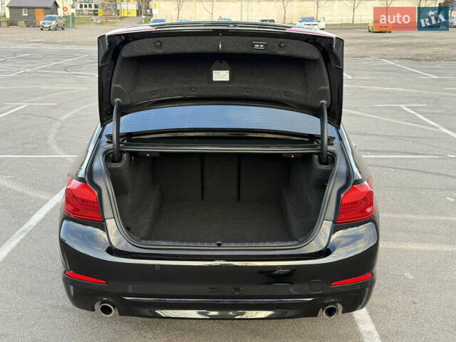 Черный БМВ 5 Серия, объемом двигателя 2 л и пробегом 28 тыс. км за 35000 $, фото 15 на Automoto.ua