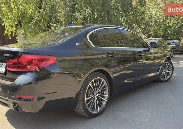 Черный БМВ 5 Серия, объемом двигателя 2 л и пробегом 56 тыс. км за 32900 $, фото 4 на Automoto.ua