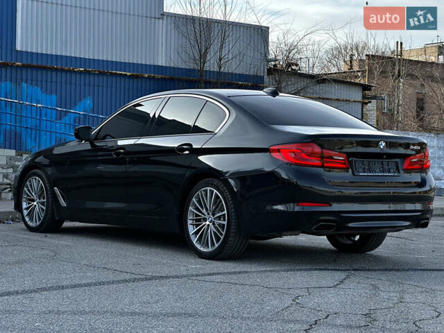 Черный БМВ 5 Серия, объемом двигателя 3 л и пробегом 49 тыс. км за 39999 $, фото 7 на Automoto.ua