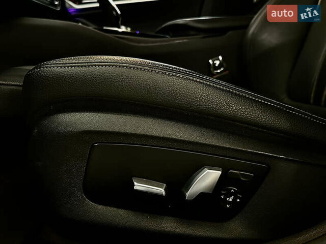 Черный БМВ 5 Серия, объемом двигателя 3 л и пробегом 58 тыс. км за 40499 $, фото 10 на Automoto.ua