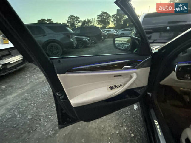 Черный БМВ 5 Серия, объемом двигателя 2 л и пробегом 105 тыс. км за 21800 $, фото 15 на Automoto.ua