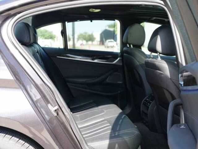 Черный БМВ 5 Серия, объемом двигателя 3 л и пробегом 32 тыс. км за 13700 $, фото 12 на Automoto.ua