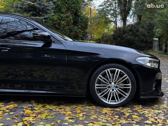Чорний БМВ 5 Серія, об'ємом двигуна 2 л та пробігом 82 тис. км за 35440 $, фото 3 на Automoto.ua