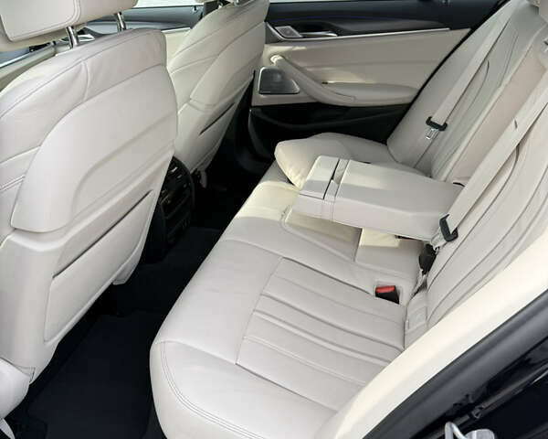 Чорний БМВ 5 Серія, об'ємом двигуна 2.99 л та пробігом 196 тис. км за 47000 $, фото 17 на Automoto.ua