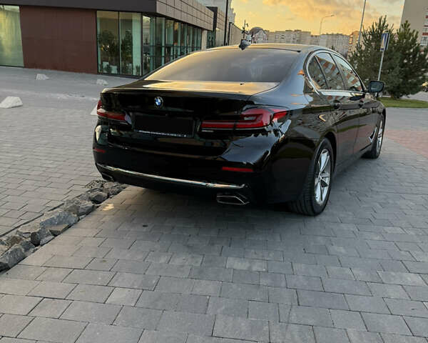 Черный БМВ 5 Серия, объемом двигателя 2 л и пробегом 117 тыс. км за 37900 $, фото 9 на Automoto.ua