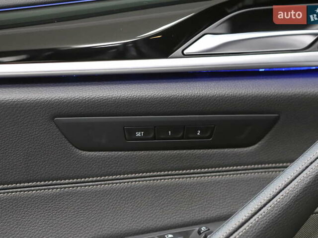 Черный БМВ 5 Серия, объемом двигателя 2 л и пробегом 65 тыс. км за 48999 $, фото 111 на Automoto.ua