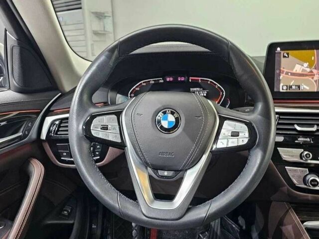 Черный БМВ 5 Серия, объемом двигателя 2 л и пробегом 65 тыс. км за 23500 $, фото 7 на Automoto.ua