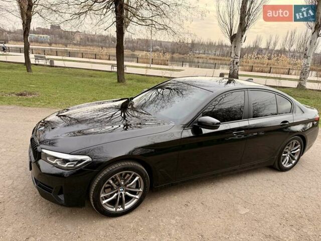 Черный БМВ 5 Серия, объемом двигателя 2 л и пробегом 57 тыс. км за 42000 $, фото 1 на Automoto.ua
