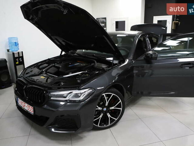 Черный БМВ 5 Серия, объемом двигателя 2 л и пробегом 65 тыс. км за 48999 $, фото 136 на Automoto.ua