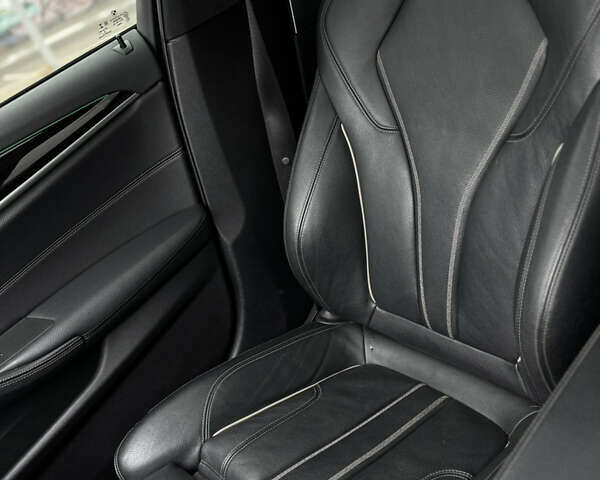 Черный БМВ 5 Серия, объемом двигателя 3 л и пробегом 205 тыс. км за 34500 $, фото 26 на Automoto.ua