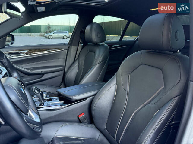 Черный БМВ 5 Серия, объемом двигателя 2 л и пробегом 110 тыс. км за 34990 $, фото 25 на Automoto.ua