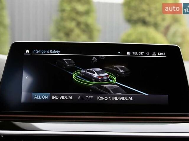 Чорний БМВ 5 Серія, об'ємом двигуна 2 л та пробігом 66 тис. км за 46899 $, фото 221 на Automoto.ua