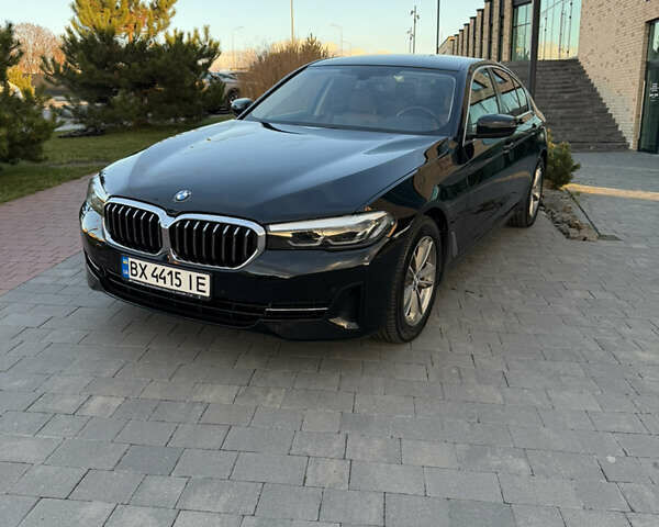Чорний БМВ 5 Серія, об'ємом двигуна 2 л та пробігом 117 тис. км за 35500 $, фото 2 на Automoto.ua