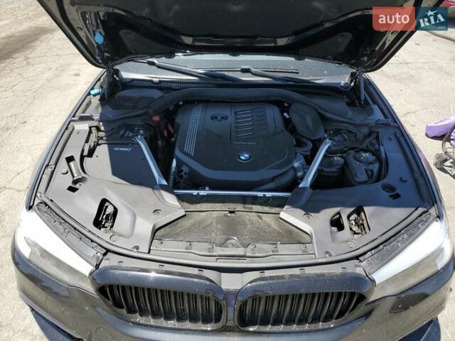 БМВ 5 Серия 2020 в Киеве на Automoto.ua Черный БМВ 5 Серия, объемом двигателя 3 л и пробегом 97 тыс. км за 13400 $, фото 10 на Automoto.ua