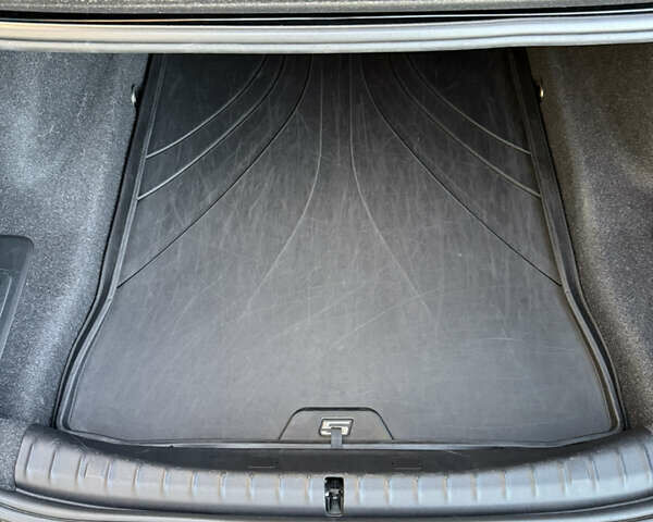 Черный БМВ 5 Серия, объемом двигателя 2 л и пробегом 117 тыс. км за 37900 $, фото 18 на Automoto.ua