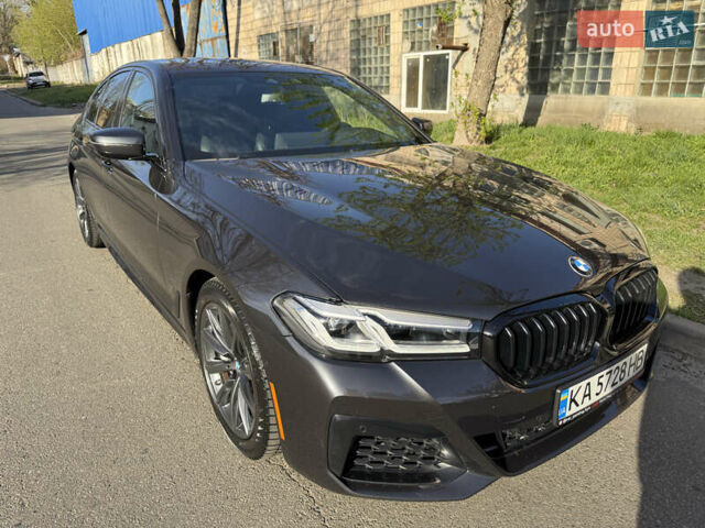 Чорний БМВ 5 Серія, об'ємом двигуна 3 л та пробігом 70 тис. км за 48000 $, фото 5 на Automoto.ua