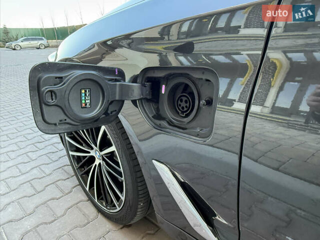 Черный БМВ 5 Серия, объемом двигателя 2 л и пробегом 110 тыс. км за 34990 $, фото 8 на Automoto.ua