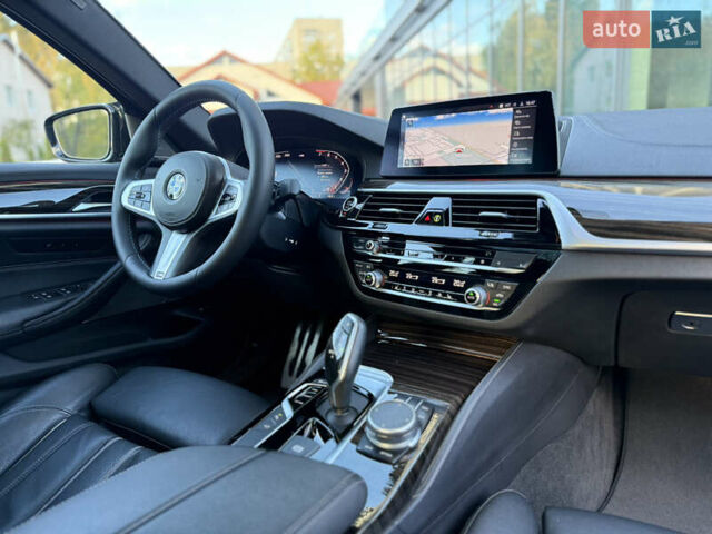 Черный БМВ 5 Серия, объемом двигателя 3 л и пробегом 54 тыс. км за 44900 $, фото 78 на Automoto.ua