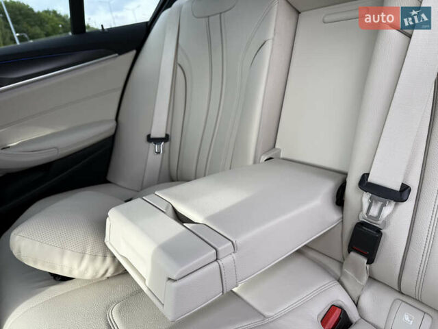 Чорний БМВ 5 Серія, об'ємом двигуна 2.99 л та пробігом 196 тис. км за 47000 $, фото 19 на Automoto.ua