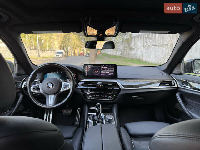 Чорний БМВ 5 Серія, об'ємом двигуна 3 л та пробігом 70 тис. км за 48000 $, фото 16 на Automoto.ua
