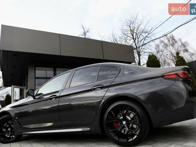 Чорний БМВ 5 Серія, об'ємом двигуна 2 л та пробігом 66 тис. км за 46899 $, фото 109 на Automoto.ua