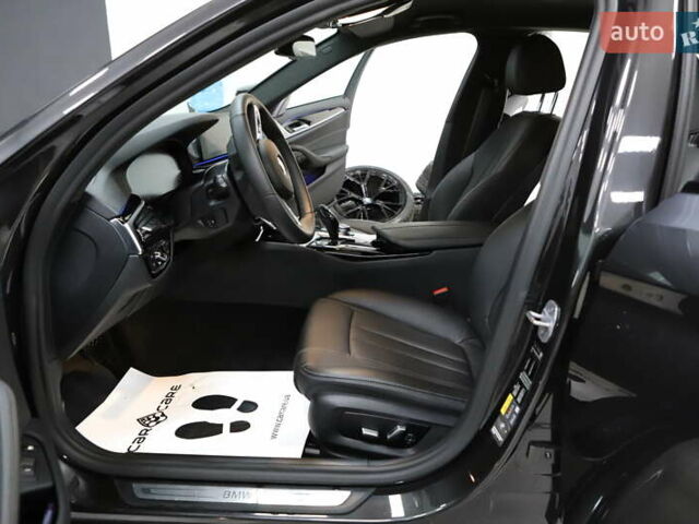 Черный БМВ 5 Серия, объемом двигателя 2 л и пробегом 65 тыс. км за 48999 $, фото 122 на Automoto.ua