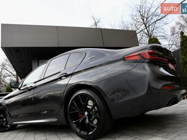 Чорний БМВ 5 Серія, об'ємом двигуна 2 л та пробігом 66 тис. км за 46899 $, фото 107 на Automoto.ua