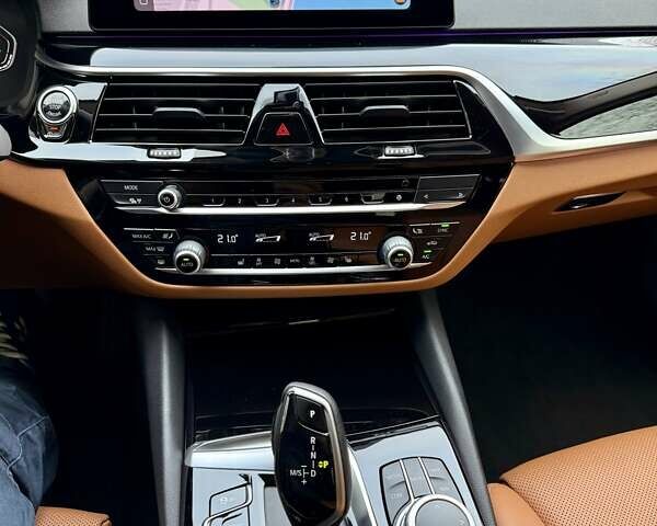 Черный БМВ 5 Серия, объемом двигателя 2 л и пробегом 57 тыс. км за 42000 $, фото 8 на Automoto.ua