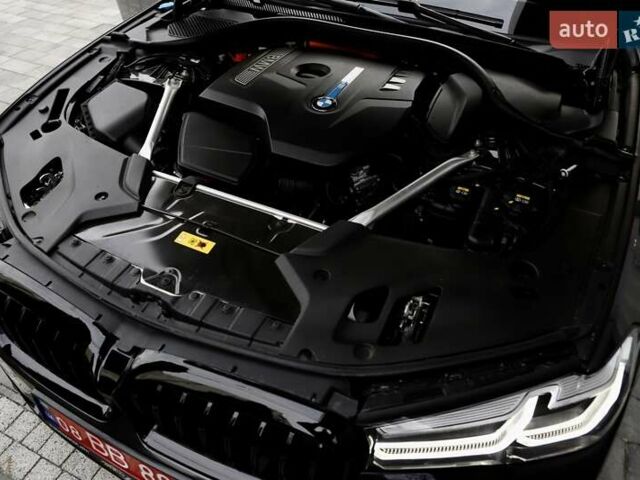 Чорний БМВ 5 Серія, об'ємом двигуна 2 л та пробігом 66 тис. км за 46899 $, фото 186 на Automoto.ua