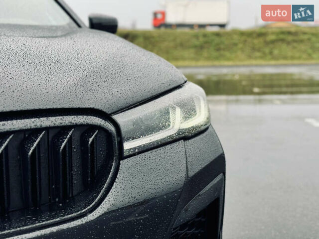 Черный БМВ 5 Серия, объемом двигателя 4.39 л и пробегом 93 тыс. км за 56000 $, фото 10 на Automoto.ua