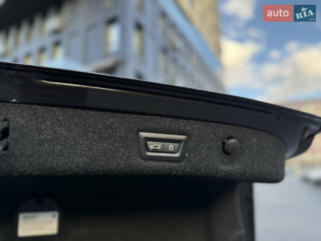 Черный БМВ 5 Серия, объемом двигателя 3 л и пробегом 54 тыс. км за 44900 $, фото 69 на Automoto.ua