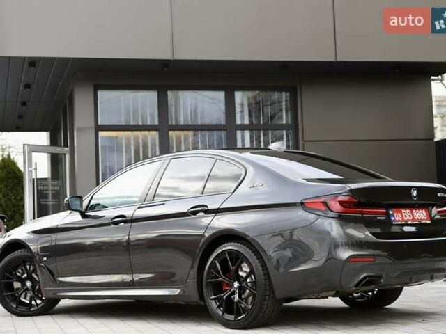 Чорний БМВ 5 Серія, об'ємом двигуна 2 л та пробігом 66 тис. км за 46899 $, фото 8 на Automoto.ua