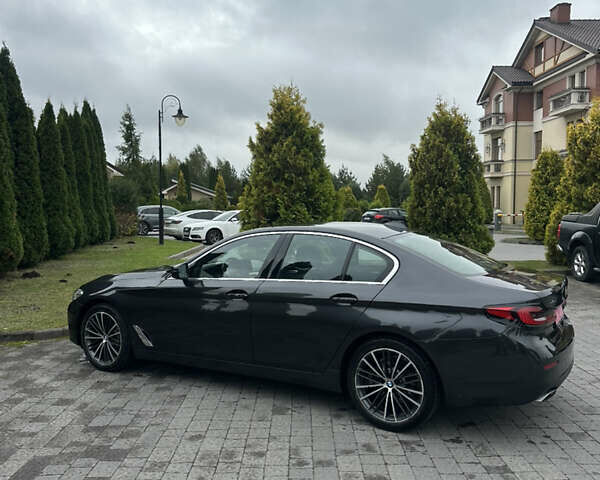 Чорний БМВ 5 Серія, об'ємом двигуна 2 л та пробігом 38 тис. км за 33900 $, фото 9 на Automoto.ua