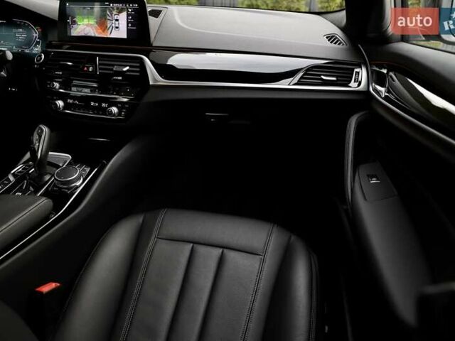 Чорний БМВ 5 Серія, об'ємом двигуна 2 л та пробігом 66 тис. км за 46899 $, фото 154 на Automoto.ua