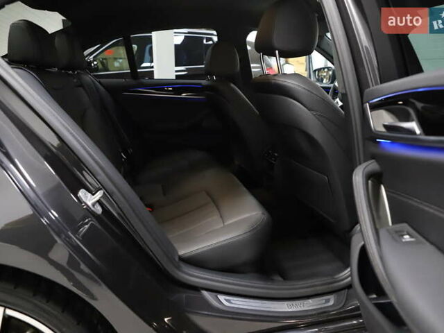 Черный БМВ 5 Серия, объемом двигателя 2 л и пробегом 65 тыс. км за 48999 $, фото 104 на Automoto.ua