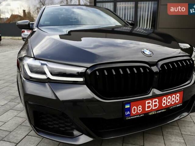 Чорний БМВ 5 Серія, об'ємом двигуна 2 л та пробігом 66 тис. км за 46899 $, фото 68 на Automoto.ua
