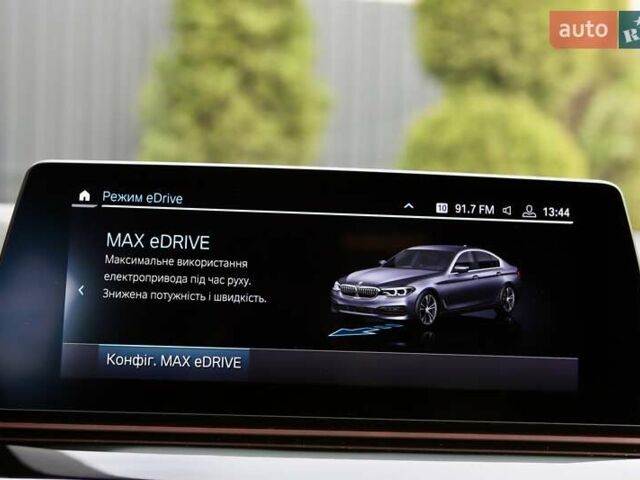 Чорний БМВ 5 Серія, об'ємом двигуна 2 л та пробігом 66 тис. км за 46899 $, фото 202 на Automoto.ua