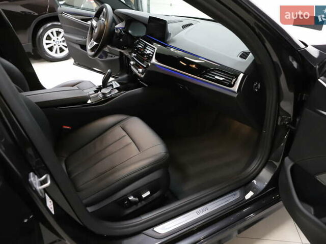 Черный БМВ 5 Серия, объемом двигателя 2 л и пробегом 65 тыс. км за 48999 $, фото 127 на Automoto.ua