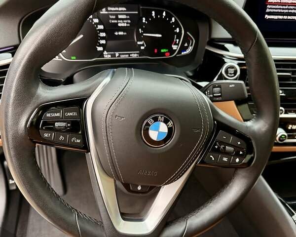 Черный БМВ 5 Серия, объемом двигателя 2 л и пробегом 57 тыс. км за 42000 $, фото 3 на Automoto.ua