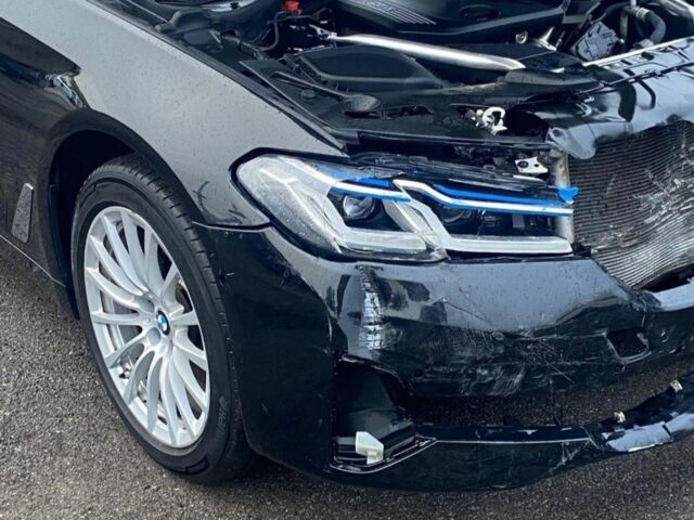 Черный БМВ 5 Серия, объемом двигателя 2 л и пробегом 202 тыс. км за 16019 $, фото 4 на Automoto.ua